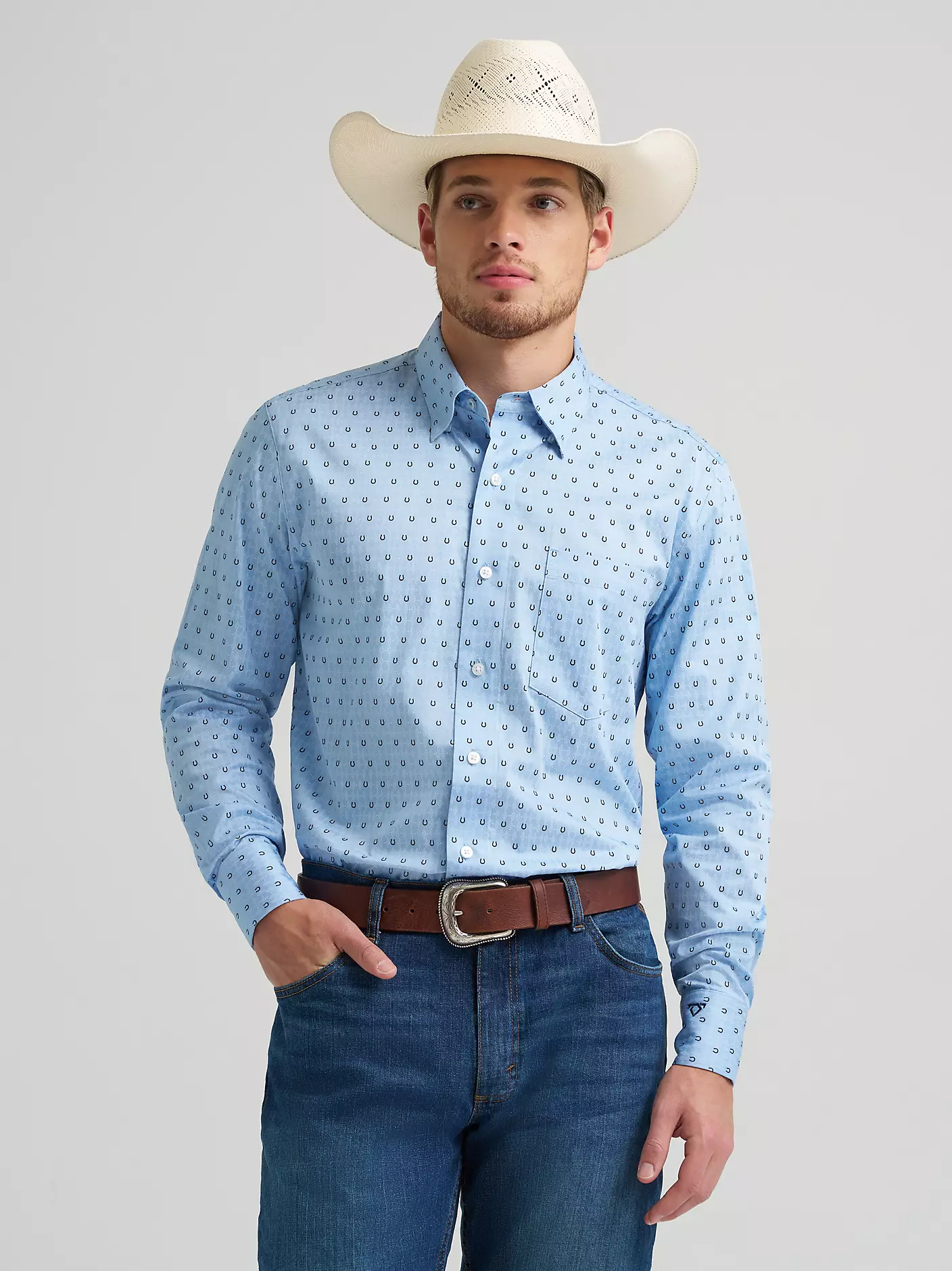 Wrangler Men's Cody Johnson One Pocket Button Down Long-Sleeve Shirt