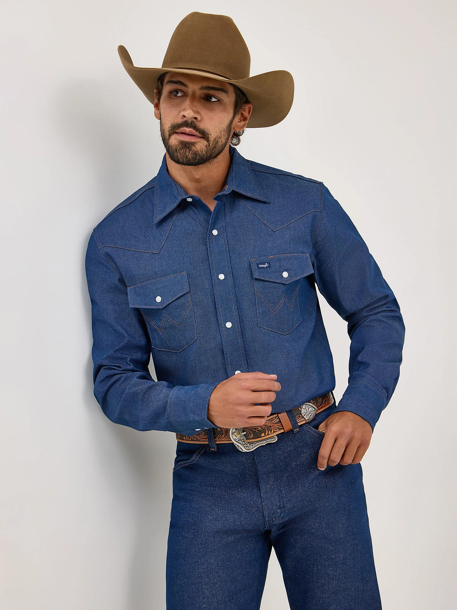 Wrangler Men's Cowboy Cut Firm Finish Denim Western Snap Work Shirt